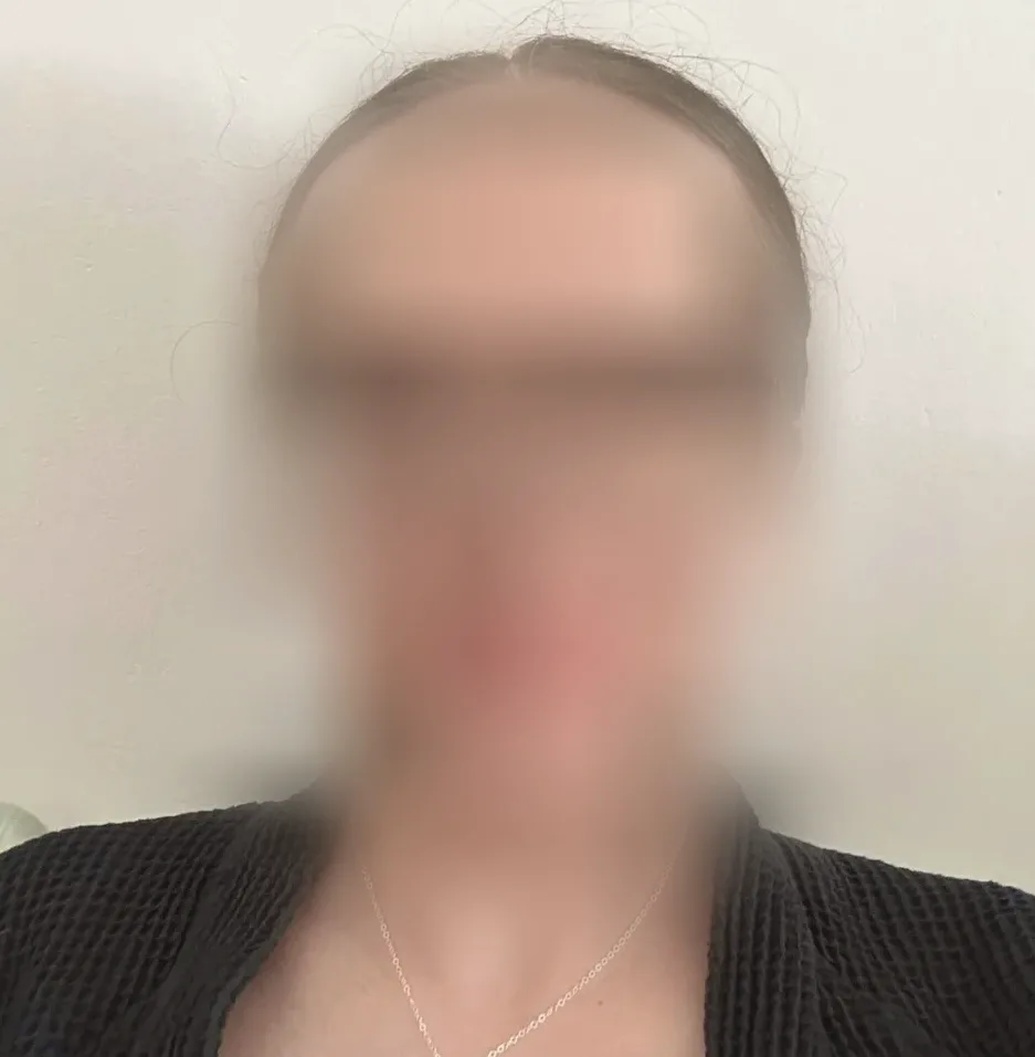 Josephine, 28