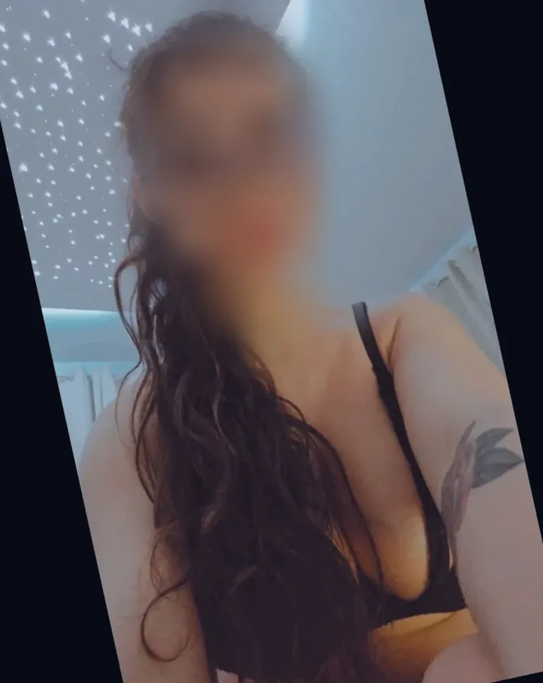 Thea, 34